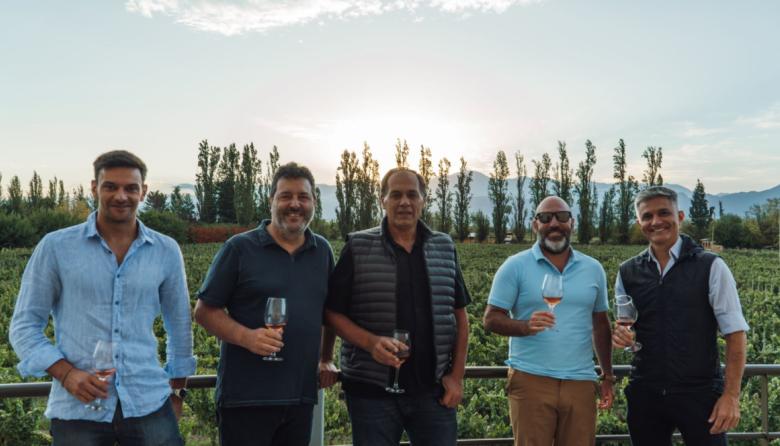 Con inversores argentinos y brasileños, nace Ronda Casa de Vinos, en la calle Cobos de Perdriel