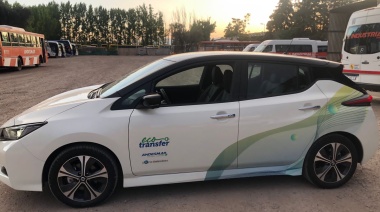 Movilidad sustentable: Andesmar incorpora a su flota ómnibus a GNC y autos y motos eléctricas
