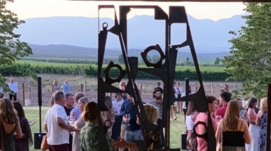 NIX Valores, la empresa bursátil que promueve y potencia a artistas mendocinos