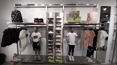 Puma inauguró en el shopping su tienda más grande de Mendoza