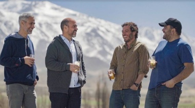 El bar y vermutería La Fuerza abre su primer local en Mendoza: socios (y amigos) le dan nueva vida a un clásico