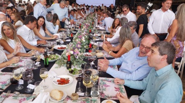 Fiesta Nacional de la Vendimia: Sancor Seguros rindió homenaje a las Reinas con una espectacular Serenata