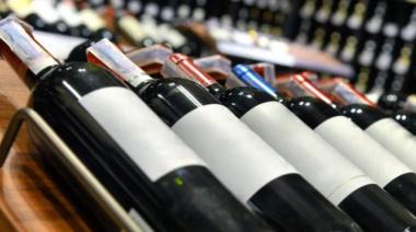 Siguen en caída las salidas de los vinos al exterior: se exportaron 26,9 millones de litros menos