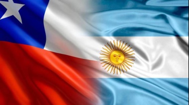 Argentina y Chile unidos por la gastronomía, el vino y la poesía