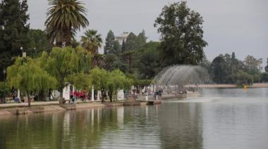 La nueva "Cuyanita": Grupo Andesmar operará la embarcación que hará paseos en el Lago del Parque