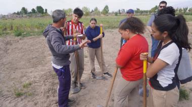 La empresa mendocina que capacita a alumnos y docentes en uso racional y eficiente del agua