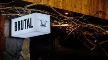 Nuevo restorán en la Ciudad: cómo es la propuesta de "Brutal" y en qué consiste su menú de 9 pasos