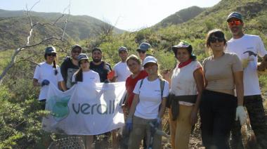 Tras el incendio del 2018, la original idea de una empresa líder en envases para reforestar el Cerro Arco