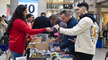 ¡Atención coleccionistas! la filatelia y numismática están más vigentes que nunca en Mendoza