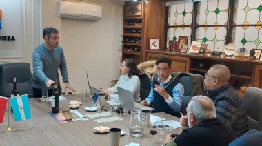 Empresario de China visitó Mendoza buscando vinos de vinos de media y alta gama para la "mujer asiática"