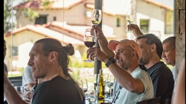 Vinos y paisajes: así fue la visita de Ginóbili y la Generación Dorada al Gran Hotel Potrerillos