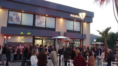 Inversión en Las Heras: Kristich inauguró un centro comercial con más de 20 locales en El Challao