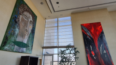 Más de 200 obras: Grupo Huentala lanza el primer tour de arte y vino por sus tres hoteles en el corazón de Mendoza
