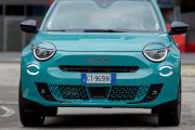 Vuelve un clásico: Lorenzo Automotores lanza la preventa del nuevo Fiat 600 Hybrid en Mendoza