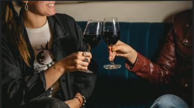 La app que democratiza el vino y revoluciona el consumo llega a Mendoza