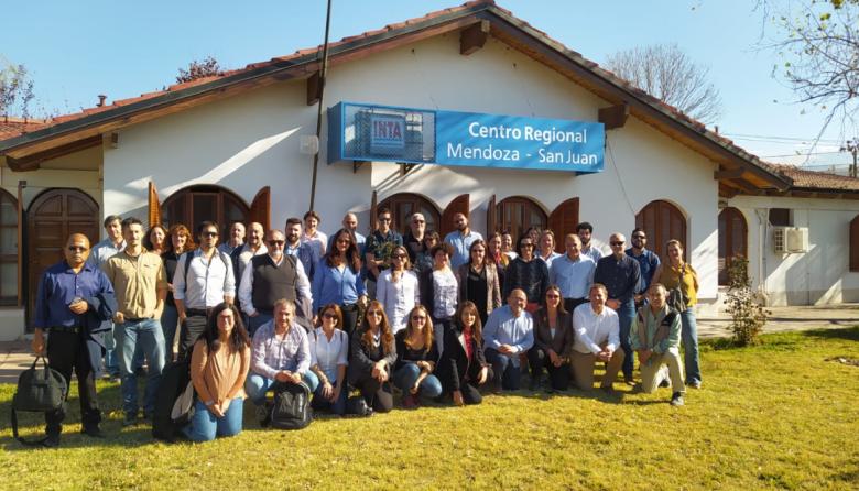 Mendoza tendrá el primer centro de innovación en microbiología de Cuyo