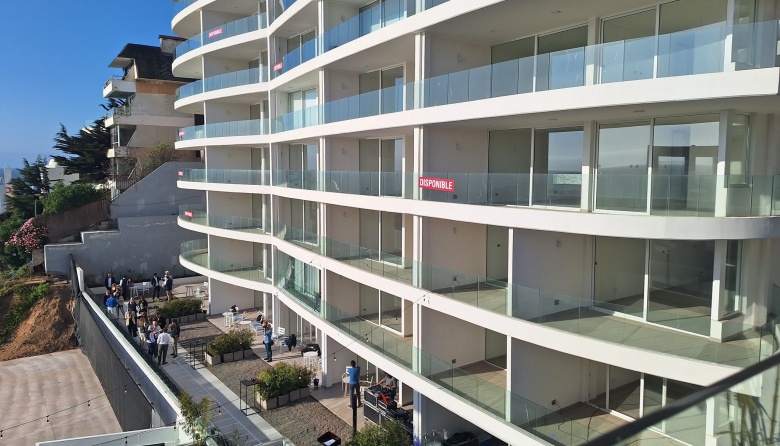 Una empresa mendocina inauguró en Chile un edificio de alta gama frente al mar