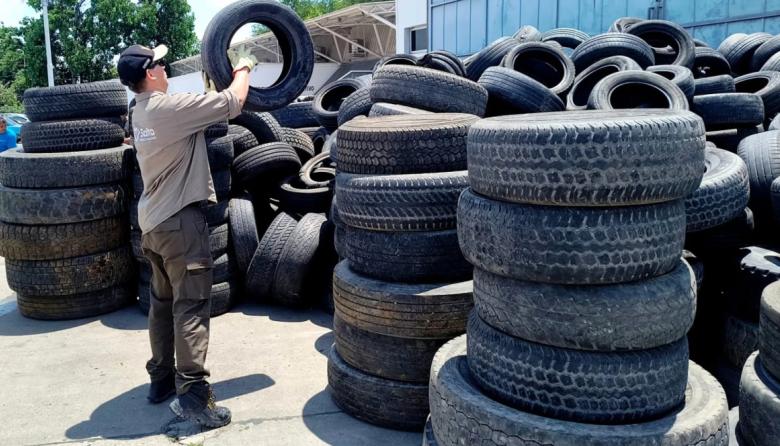 La empresa Geocycle (Holcim) se encargará del destino final de los neumáticos fuera de uso en Mendoza