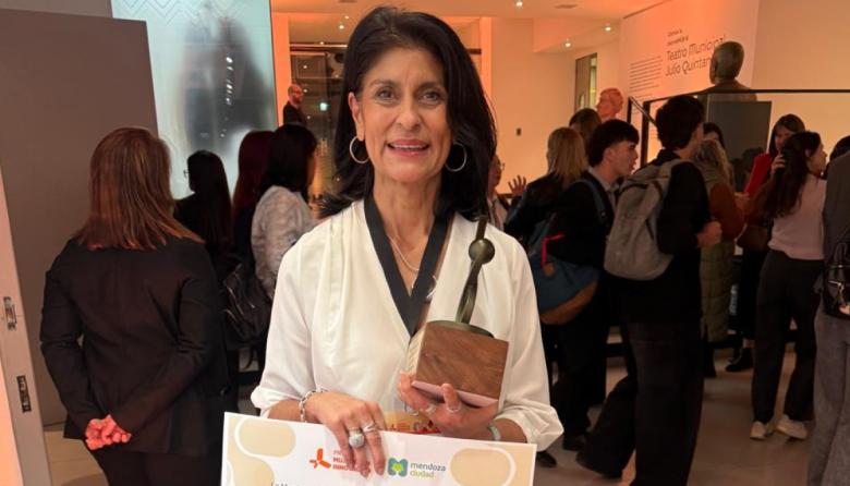 De la cochera de su casa al mercado internacional: la diseñadora mendocina que exporta bolsas ecológicas