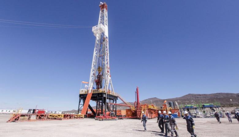 Mendoza celebra un nuevo hito energético: YPF amplía la exploración de Vaca Muerta en la provincia