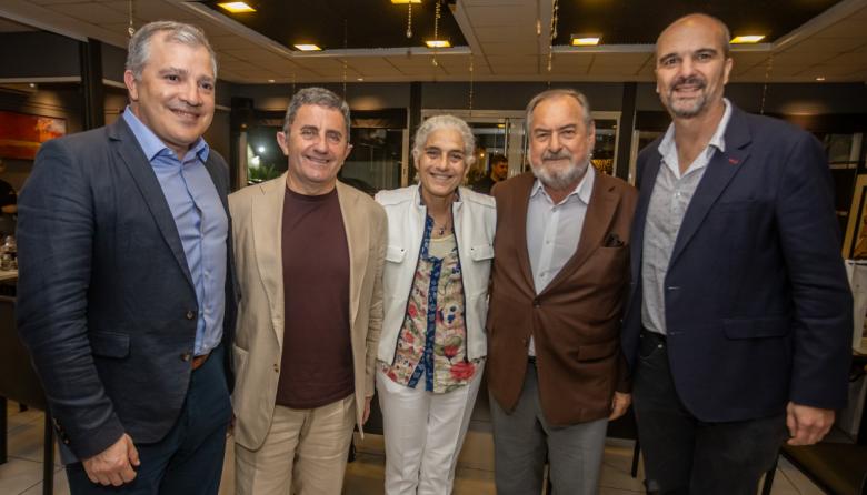 Francia, Italia y Argentina en la mesa: una velada exclusiva con vinos, historia y la huella de un enólogo legendario