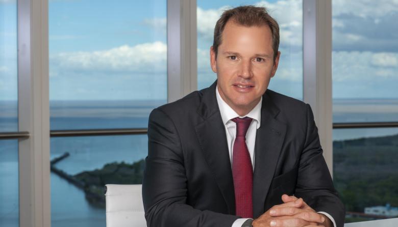 Inversiones en Mendoza: Jorge Brito vuelve a presidir la compañía líder en energías renovables en Argentina