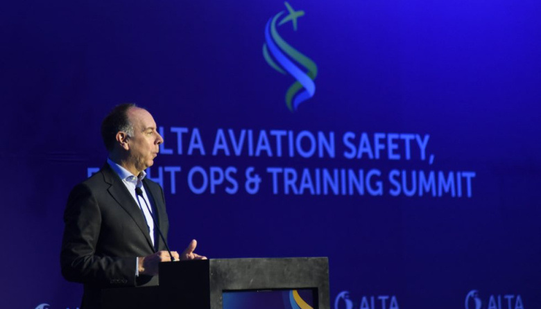 Mendoza fue sede de una cumbre latinoamericana de la industria aeronáutica