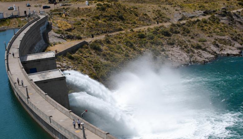 Los Nihuiles: Mendoza y Nación buscan privatizar una de las mayores represas hidroeléctricas de la provincia