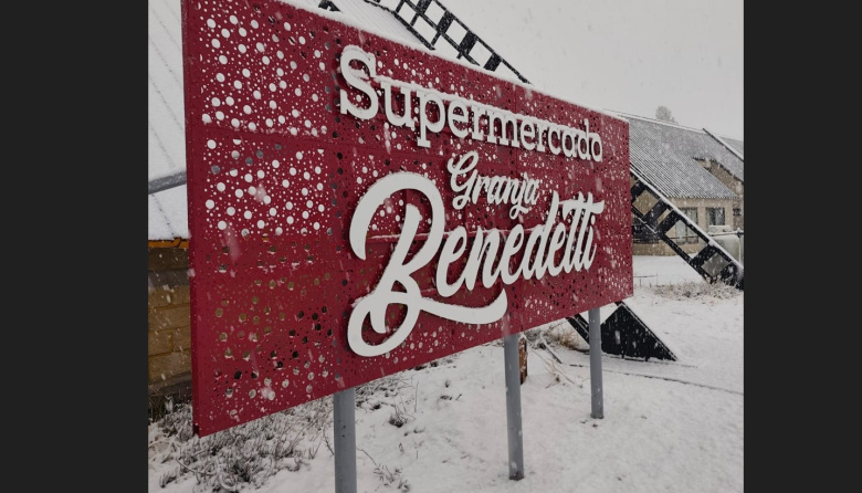 Las Leñas suma una marca mendocina: Granja Benedetti abrió un súper en la montaña