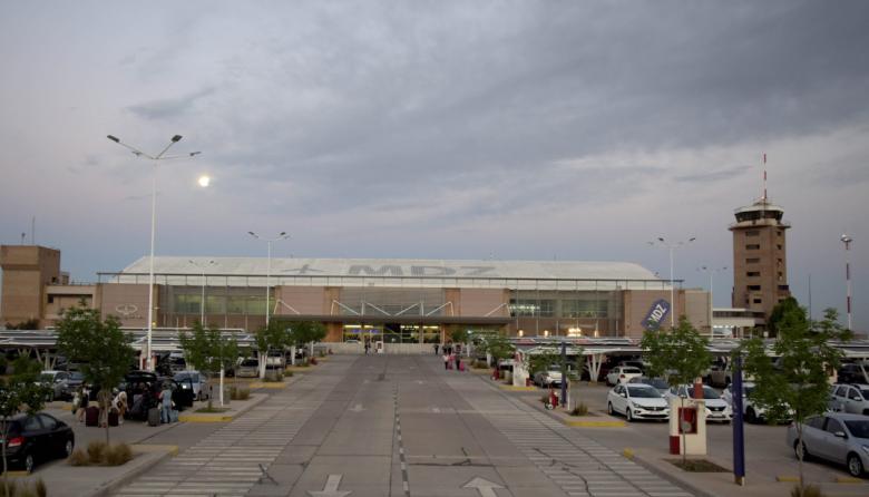 Invertirán U$S 26 millones para ampliar y renovar el Aeropuerto Internacional El Plumerillo
