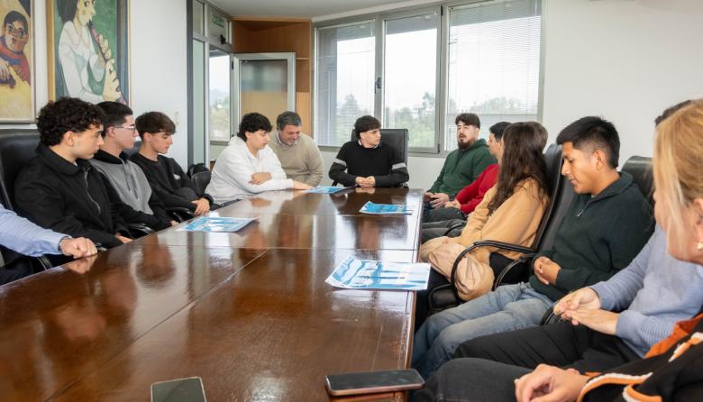 De una pulsera inteligente al software obrero: Mendoza se luce en el mayor certamen nacional de emprendedores