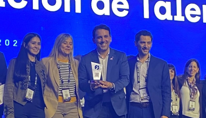 Un programa mendocino que integra IA en las escuelas ganó el mayor premio IT del país
