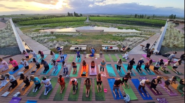 Turismo del bienestar: el ciclo Yoga por los Caminos del Vino y un balance pleno de buena vibra
