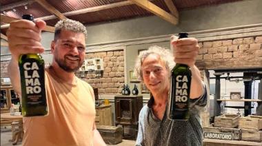 Rock y gastronomía: Javier Calamaro presenta su aceite de oliva y aceto balsámico made in Mendoza