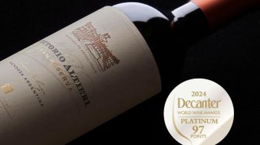 Un vino ícono de Altieri Family Winery fue elegido entre los mejores de Argentina