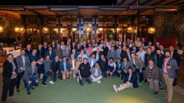 Los Caballeros de la Buena Mesa renuevan su ritual: cena, vinos y nuevo club de membresía