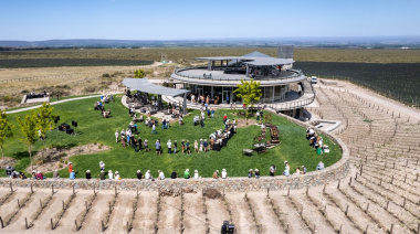 Casarse entre viñedos: Huentala Wines se consolida como escenario para las “bodas de destino” en Mendoza