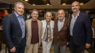 Francia, Italia y Argentina en la mesa: una velada exclusiva con vinos, historia y la huella de un enólogo legendario