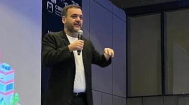 Juan Retali lanza su nuevo libro: la cercanía como diferencial de los negocios