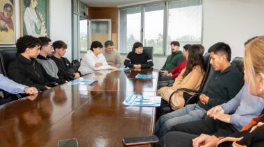 De una pulsera inteligente al software obrero: Mendoza se luce en el mayor certamen nacional de emprendedores