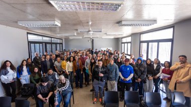 Del aula al empleo: Ciudad lanza curso de electricidad domiciliaria para fortalecer la inserción laboral