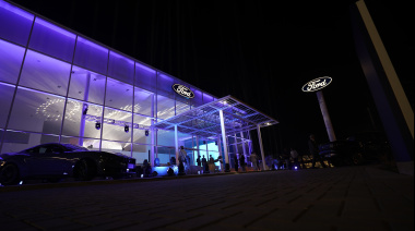 El más grande de Latinoamérica: Grupo Lorenzo inauguró en Mendoza el primer concesionario Ford Signature 2.0 del país