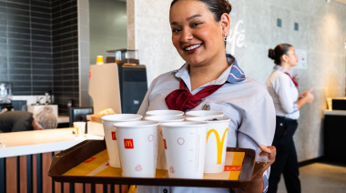 Arcos Dorados fue reconocida como la mejor empresa para trabajar para las mujeres en Argentina