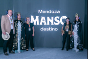 Mendoza despliega su potencial turístico en la FIT 2025: así es la oferta de la provincia en La Rural