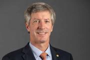 El presidente del Banco Central llega a Mendoza y expondrá en la Bolsa de Comercio