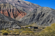 El modelo mendocino que se expande: Bus Vitivinícola desembarca en las Rutas del Vino de Jujuy