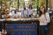 De la receta familiar al aula: estudiantes de Lavalle transforman tradición en licores artesanales