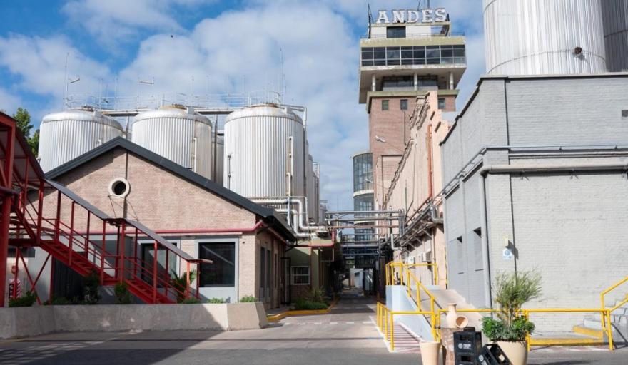 Escasez hídrica: la innovadora solución basada en la naturaleza que aplicará Quilmes en Mendoza