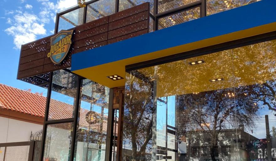 "Jugador número 12": llega a Mendoza el primer bodegón 100% xeneize